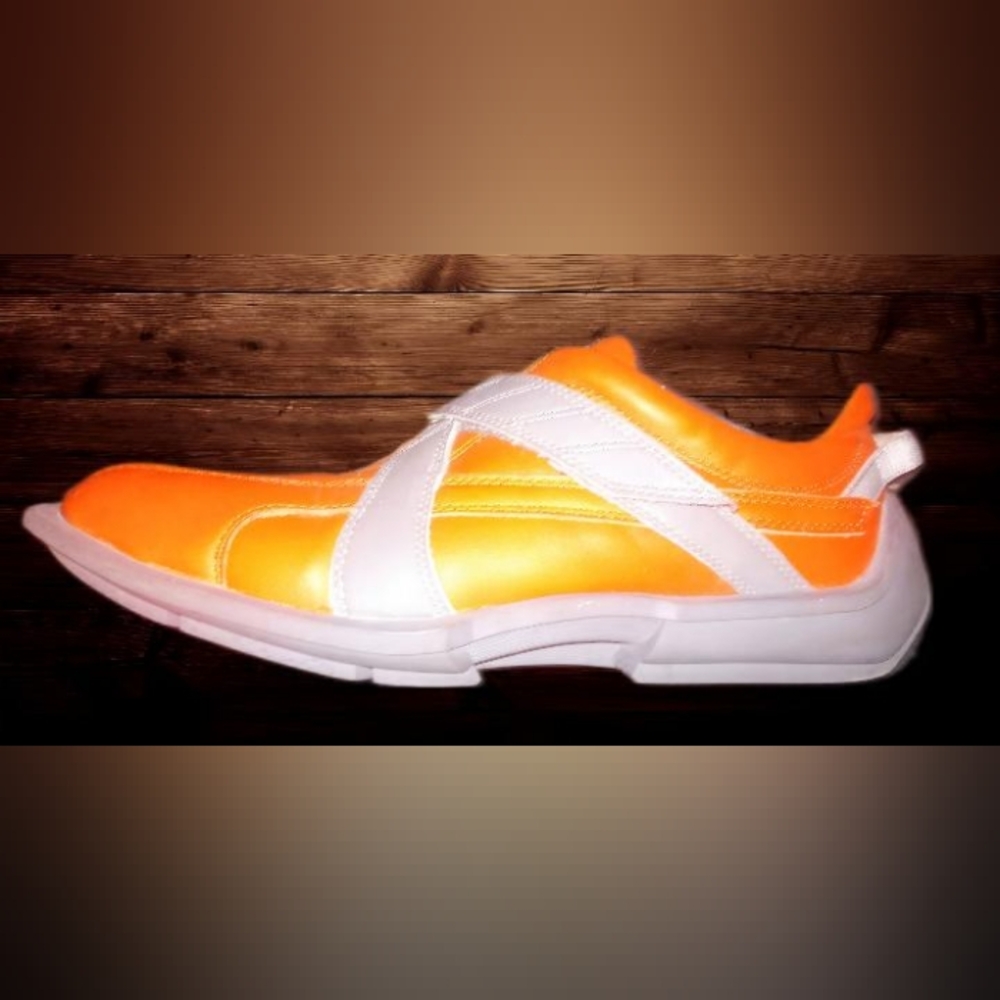 JOHN FLUEVOG Future Angel Orange & White Sneakers Modern Design NEW - Picture 2 of 10